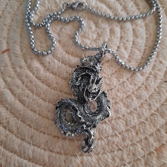 Men's Stainless Steel Gothic Necklace - Dragon Pendant, NEW! - Picture 13 of 13